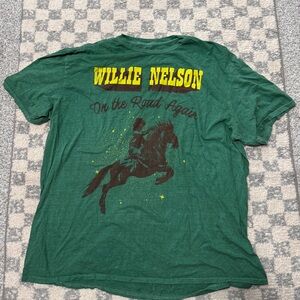 Willie Nelson Green Graphic T-Shirt